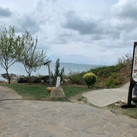 Jacky's - в влас Daire *