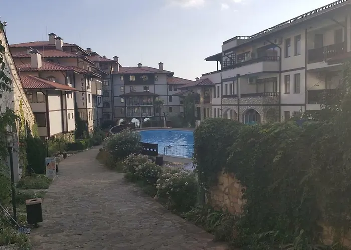 Jacky's - в влас * スヴェティ・ヴラス