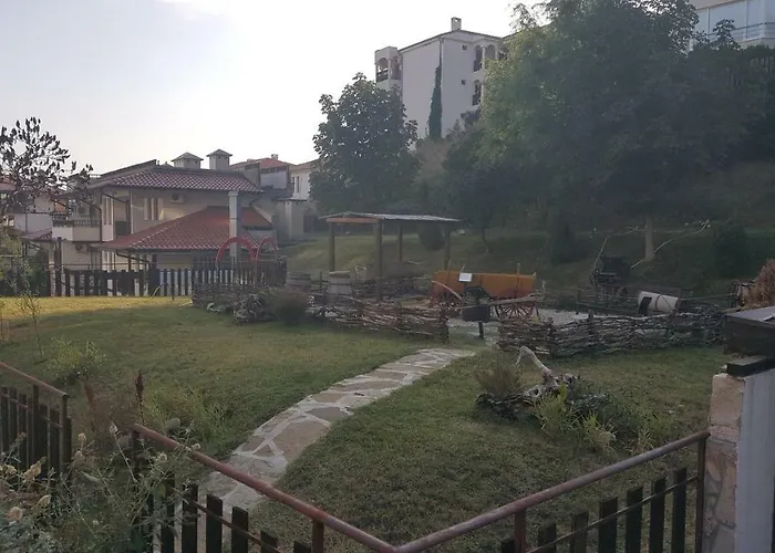 Jacky's - в влас アパート