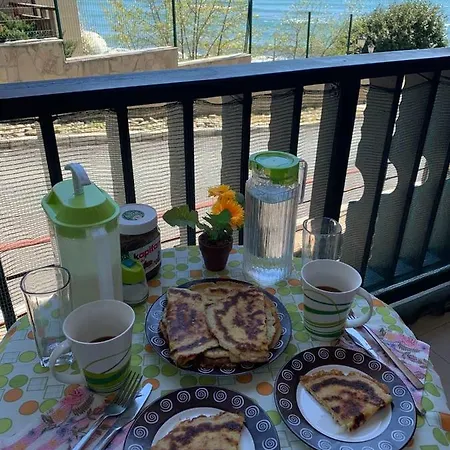 Jacky's - в влас Apartment